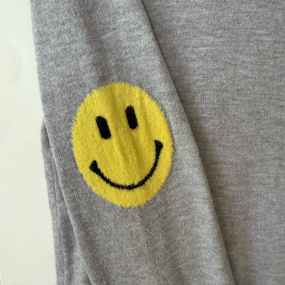 THML lightweight Gray Crewneck Sweater Smiley face Sleeves Black &White Trim - Picture 3 of 5